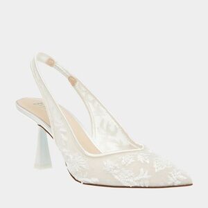 Betsy Johnson Elegant Ivory Slingback Heels